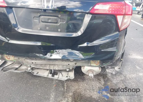 2017 Honda Hr-V Lx из США, поврежденный, VIN 3CZRU5H37HM705369